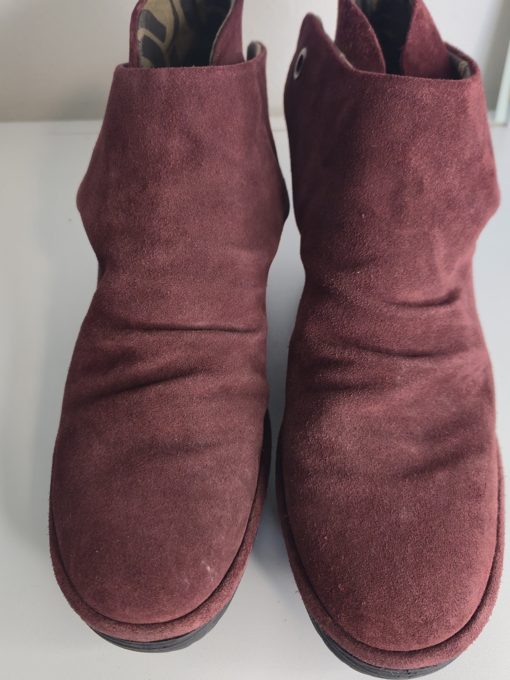 FLY LONDON Yama Suede Tie-Back Wedge Ankle Boots Burgundy Women's 10 US 0566
